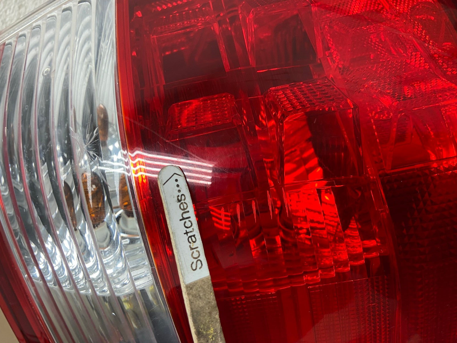 2005 2006 2007 Honda Odyssey Left Driver LH Side Tail Light AF4789 LK3