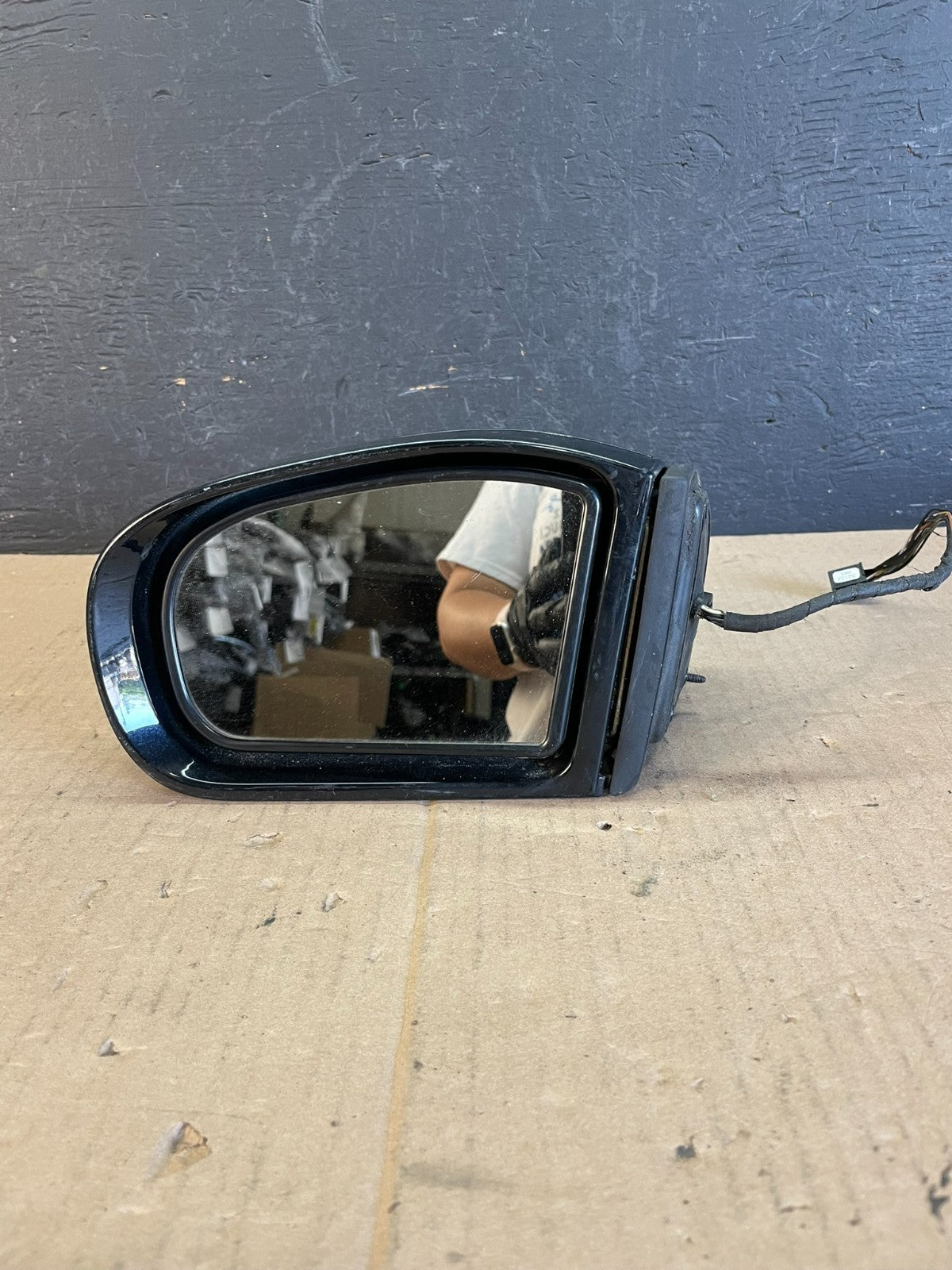 2005 to 2007 Mercedes-Benz C Class Left Driver LH View Door Mirror AD8590 DW8