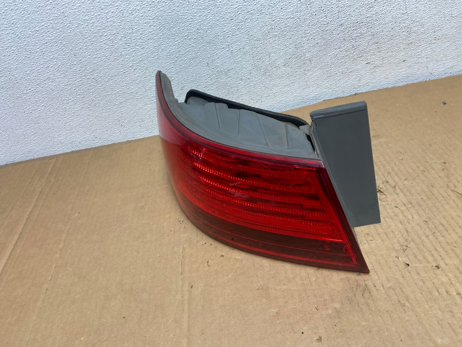 2009 to 2010 Hyundai Sonata Left Driver Lh Side Tail Light AD0940 LK1