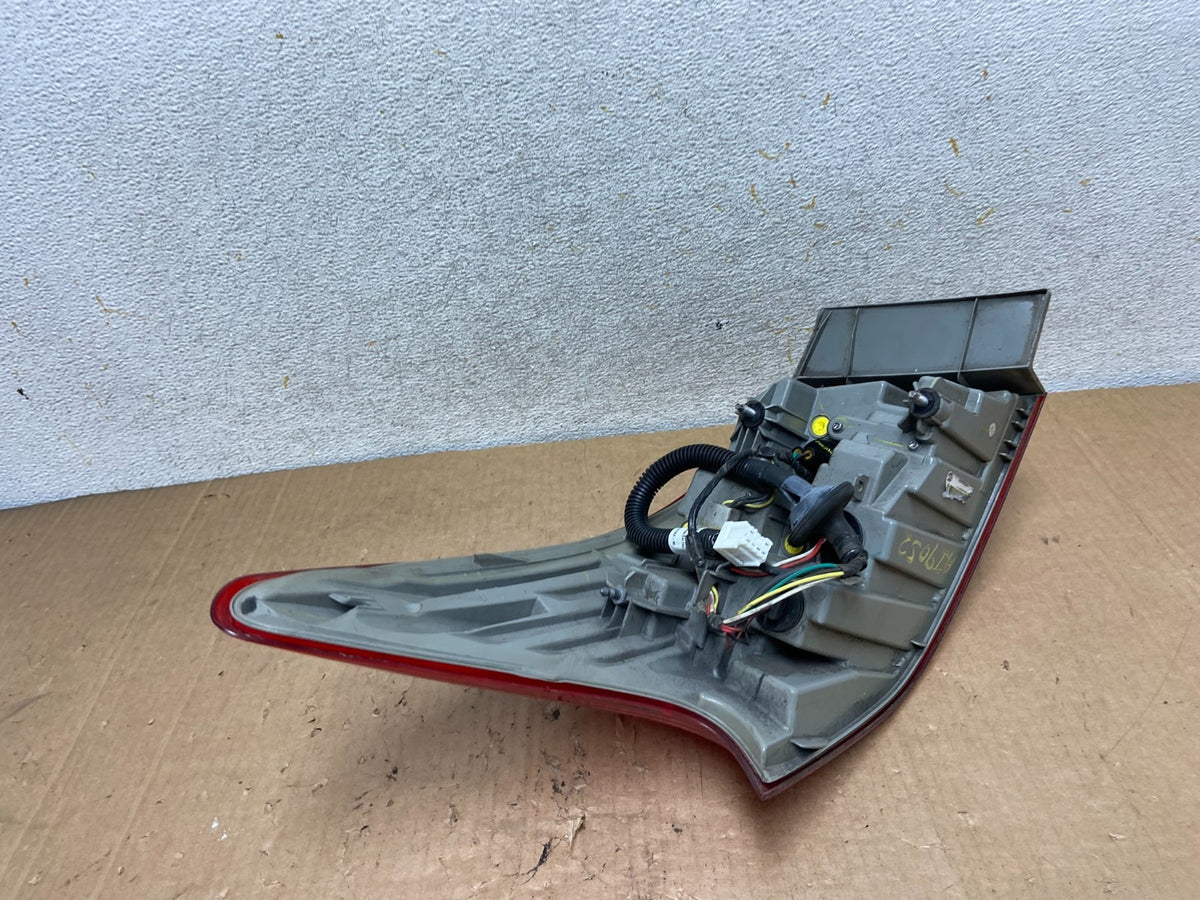 2016 2017 2018 Nissan Sentra Right Passenger RH Side Tail Light AI9052 LK4