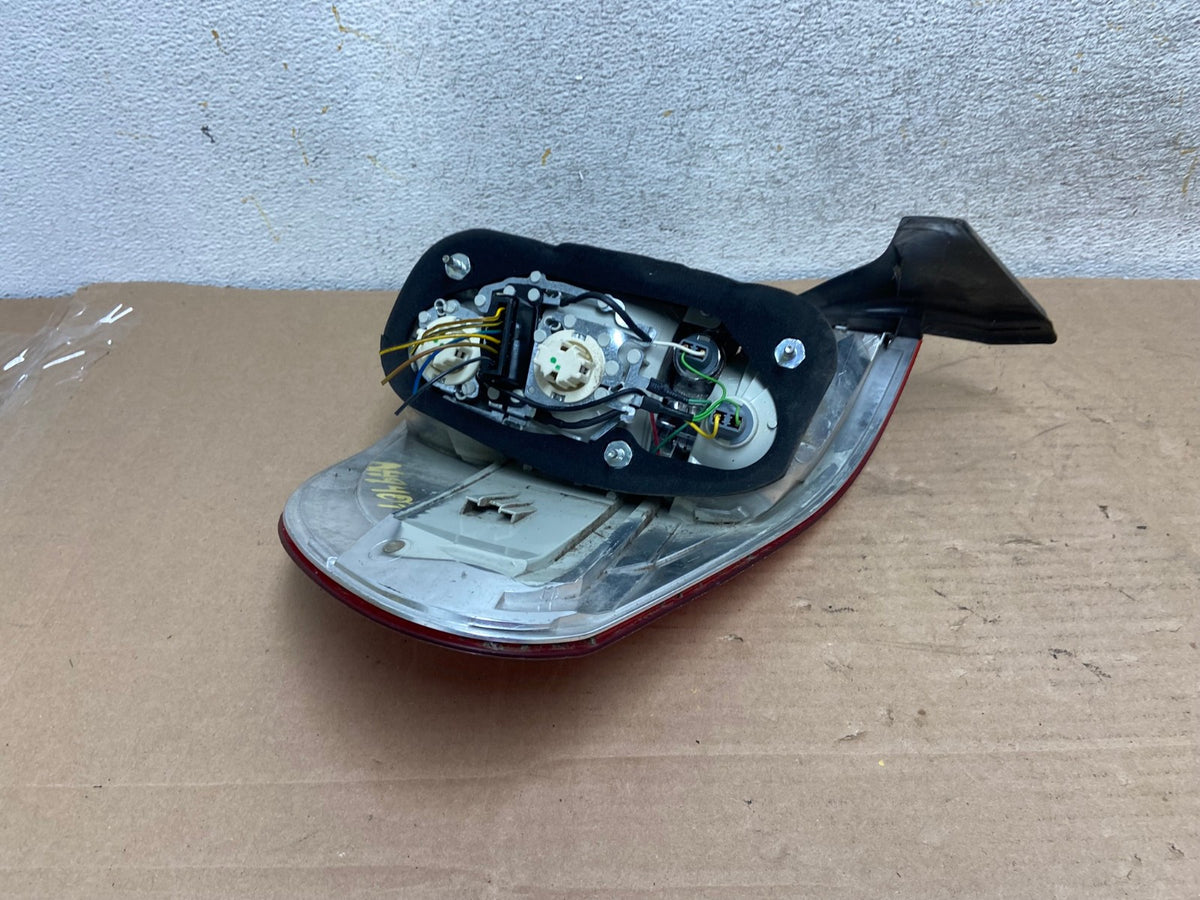 2007 to 2010 Bmw X5 E70 Left Driver Lh Side Tail Light AH9407 LK5