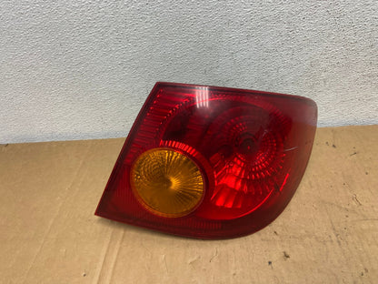 2003 to 2005 Toyota Corolla Right Passenger RH Side Tail Light AD2779 LK0