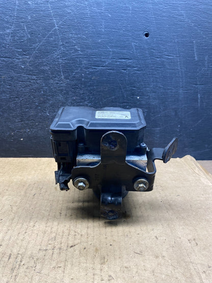 2014 2015 Ford E350 E450 Van ABS Anti Lock Brake Pump Module AH7231 DG1