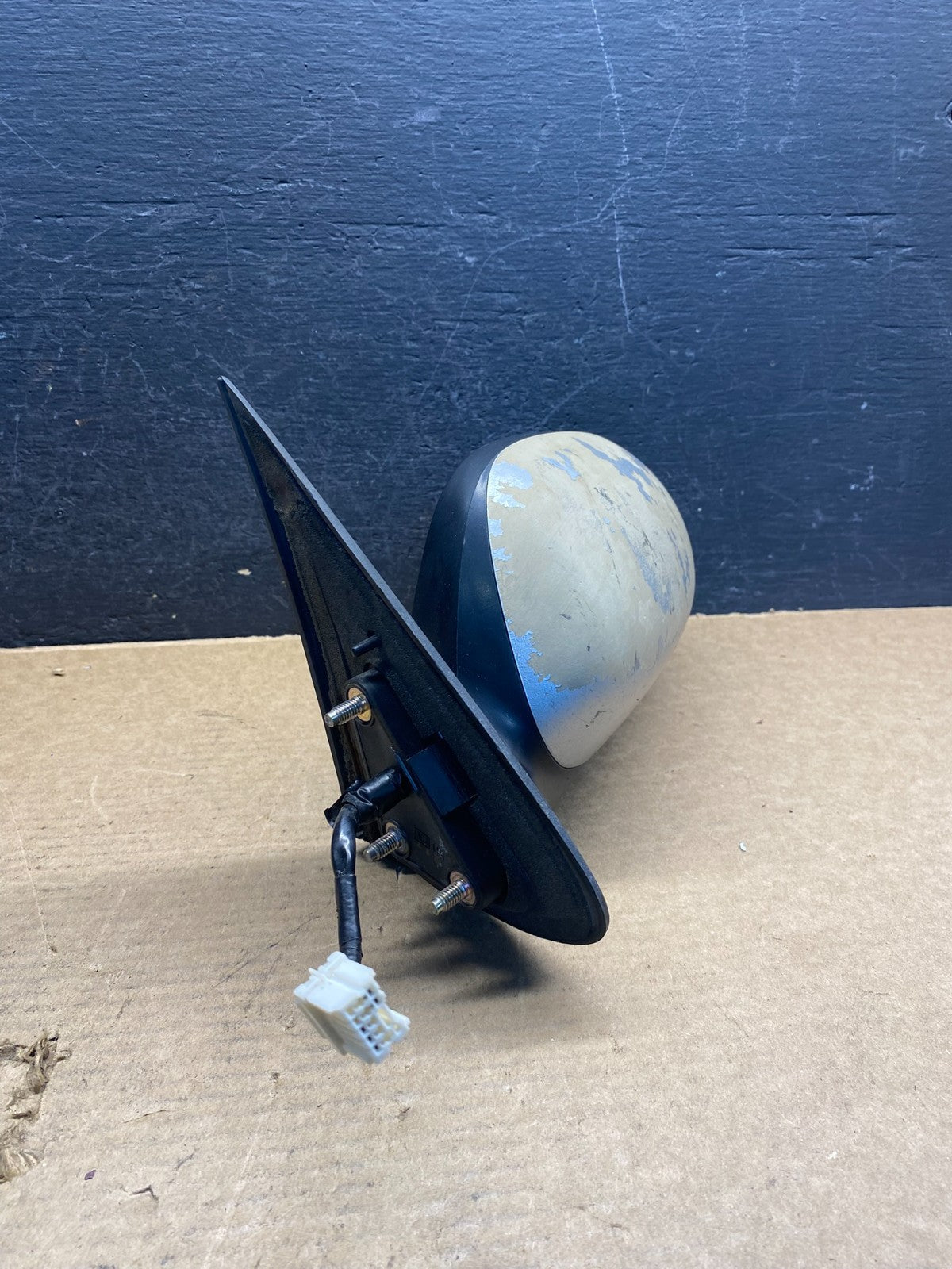 2000 - 2004 Infiniti i30 i35 Front Left Driver LH View Door Mirror AD9909 DW1
