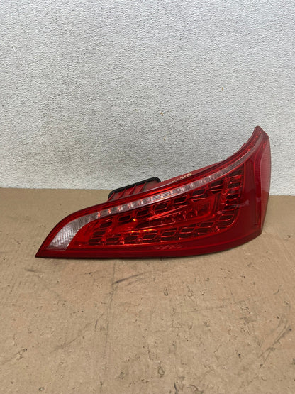 2009 to 2012 Audi Q5 Right Passenger RH Side Tail light AG5308 LK0