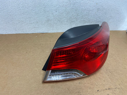 2011 2012 2013 Hyundai Elantra Sedan Right Passenger Tail Light AD4658 LK2