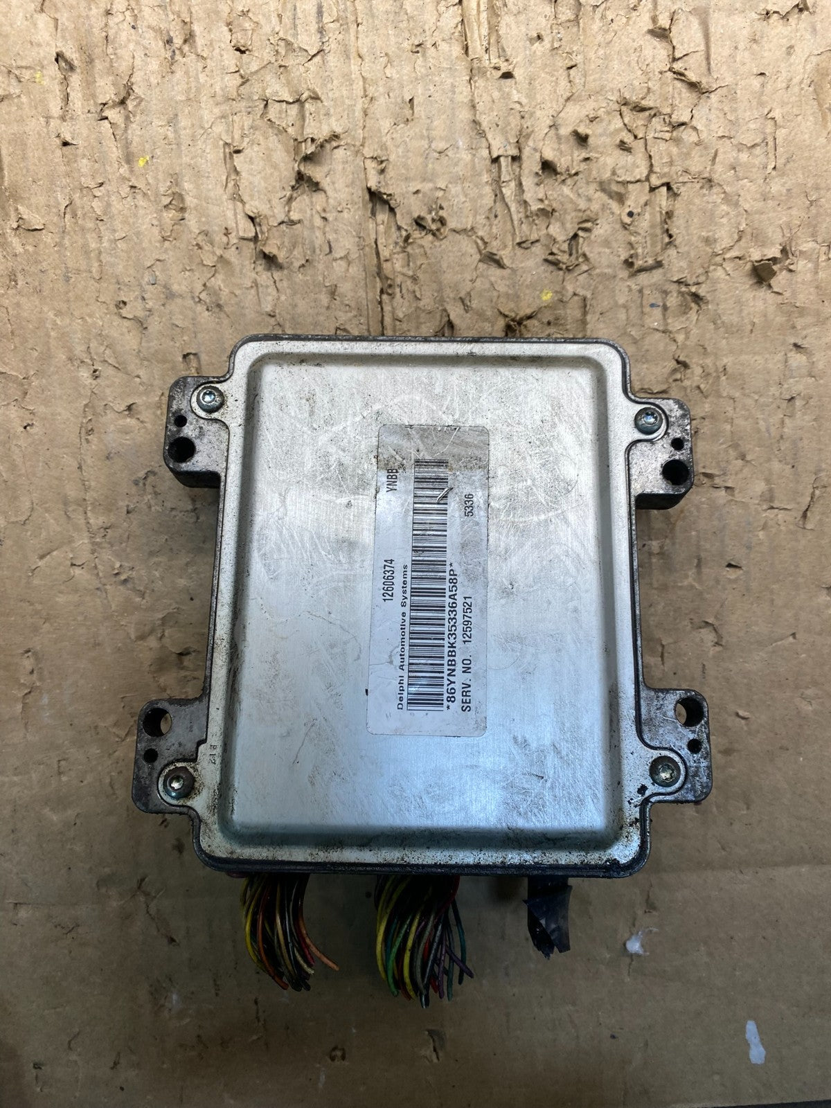 2005 to 2006 Chevrolet Colorado Engine Motor Brain Box ECU ECM OEM w3930 DG2