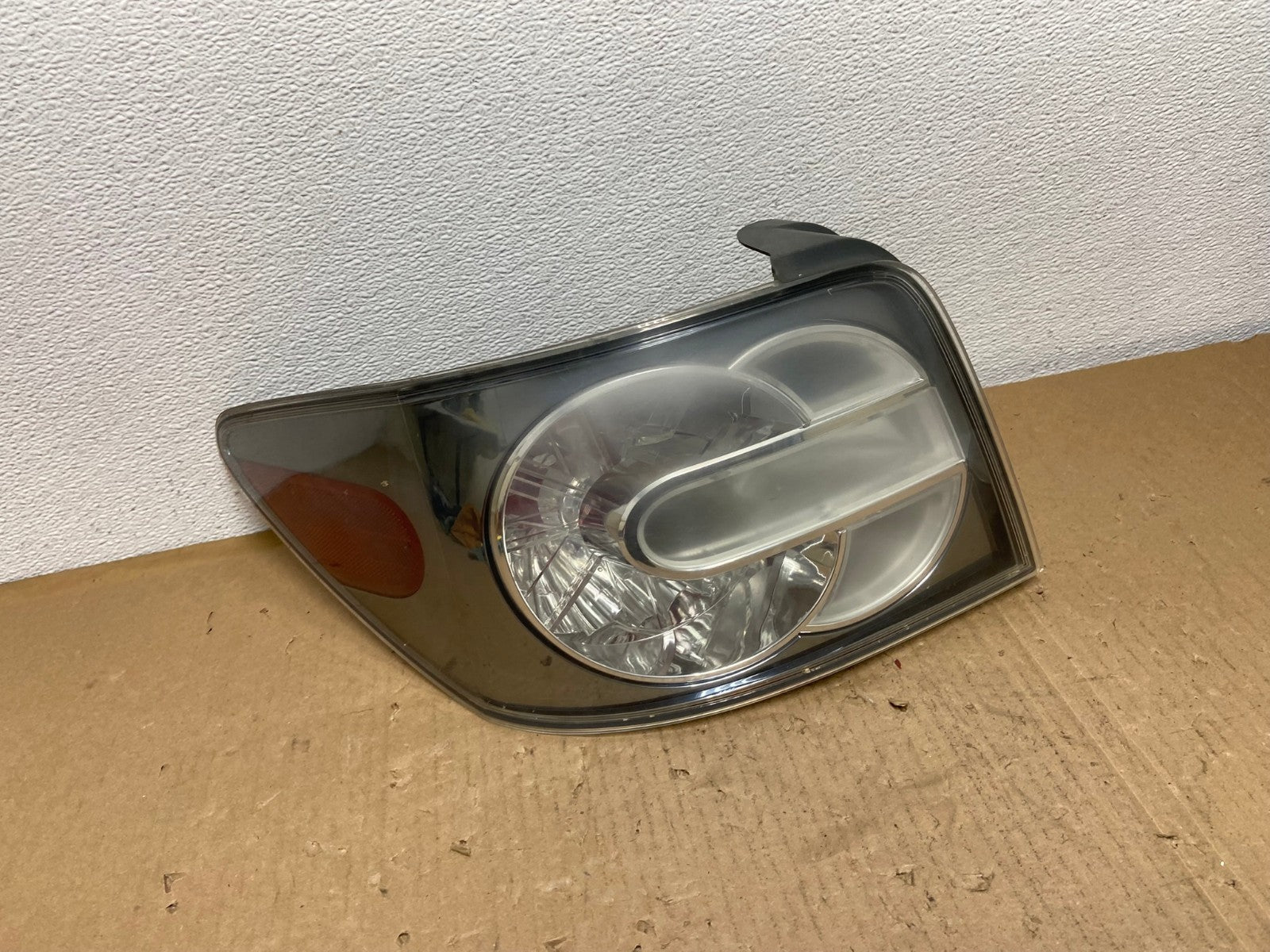 2007 2008 2009 Mazda CX-7 Left Driver Lh Side Tail Light Oem AB6614 LK0