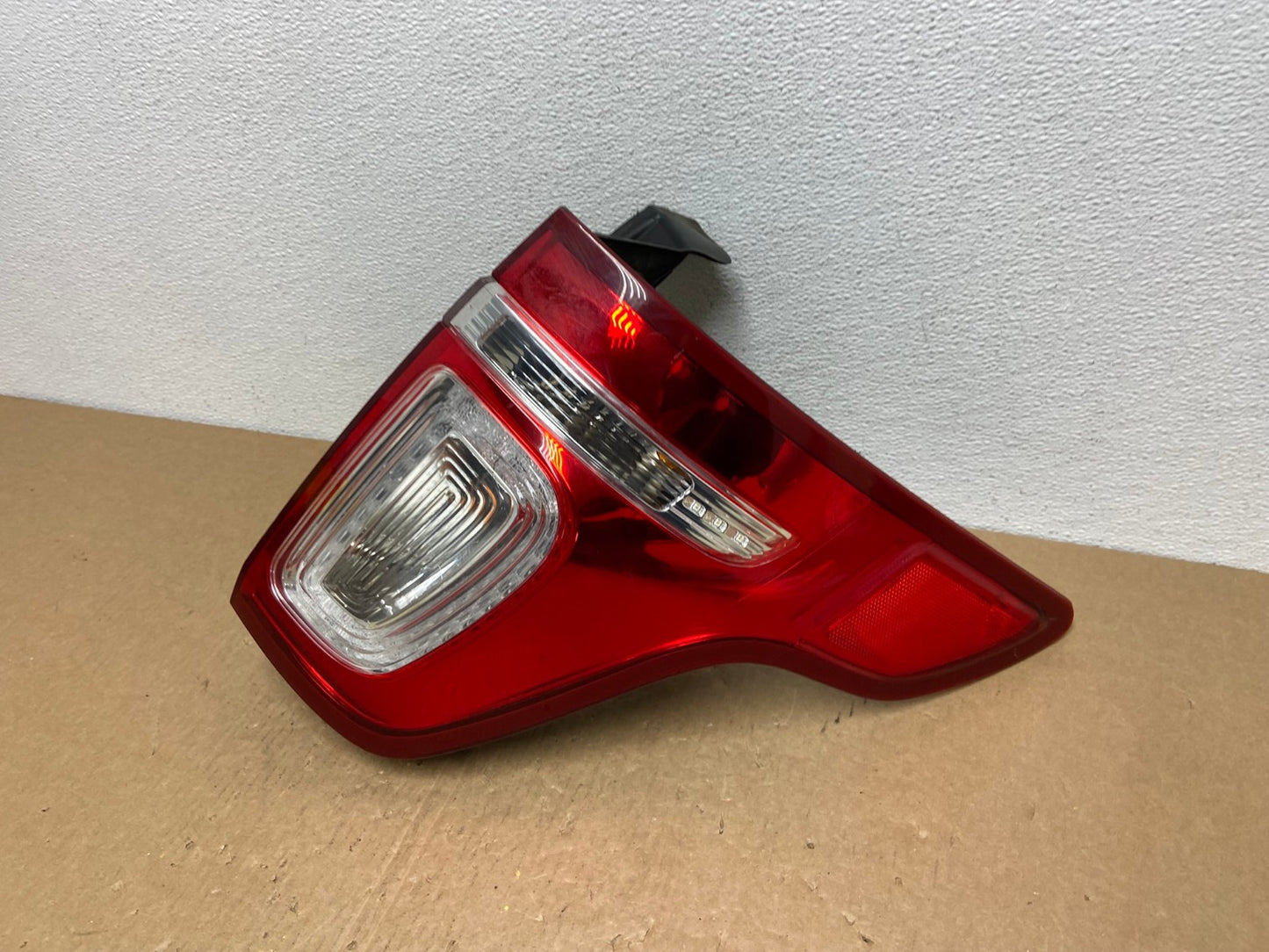 2011-2015 Ford Explorer Police Package Right Passenger Side Tail light AC1268 LK1