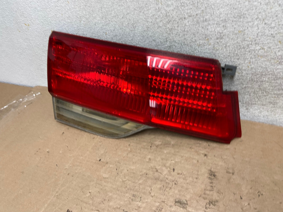 2008 to 2010 Honda Odyssey Left Driver LH Side Tail Light Inner AI1018 LK1