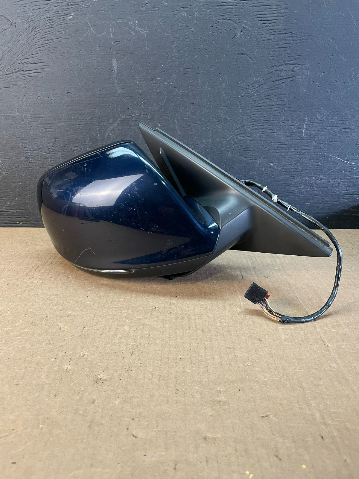 2009 to 2012 Audi Q5 Right Passenger Side Door View Power Mirror AD0316 DW0