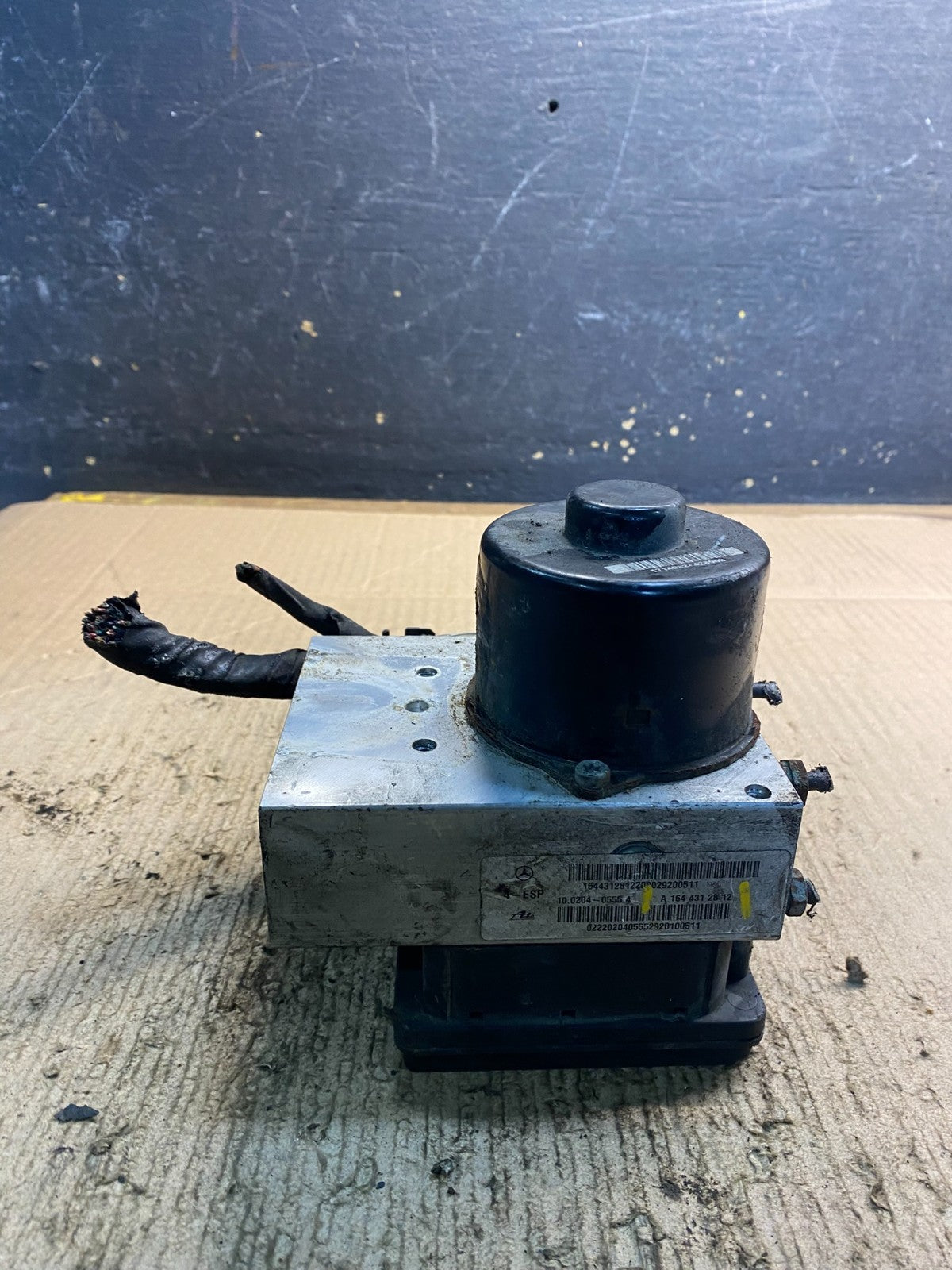 2006 - 2009 Mercedes ML550 GL450 R350 ABS Anti Lock Brake Pump Module Z2471DG4