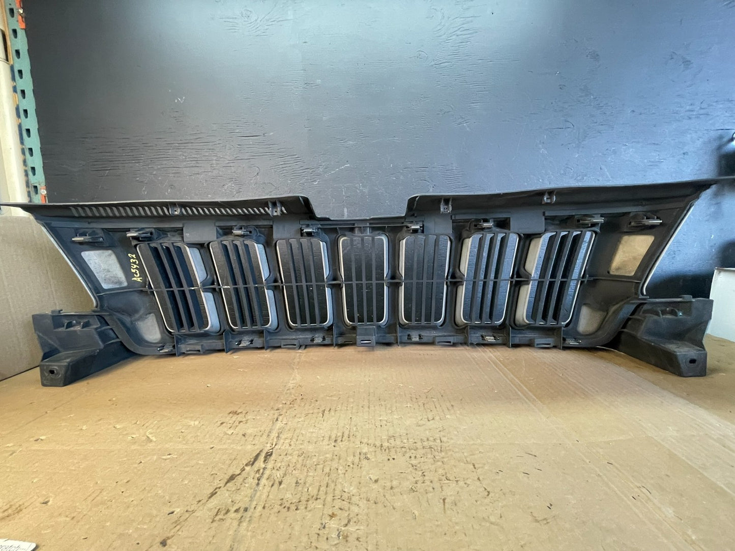 2011 to 2013 Jeep Grand Cherokee Front Upper Grill Grille ac5432 DG3