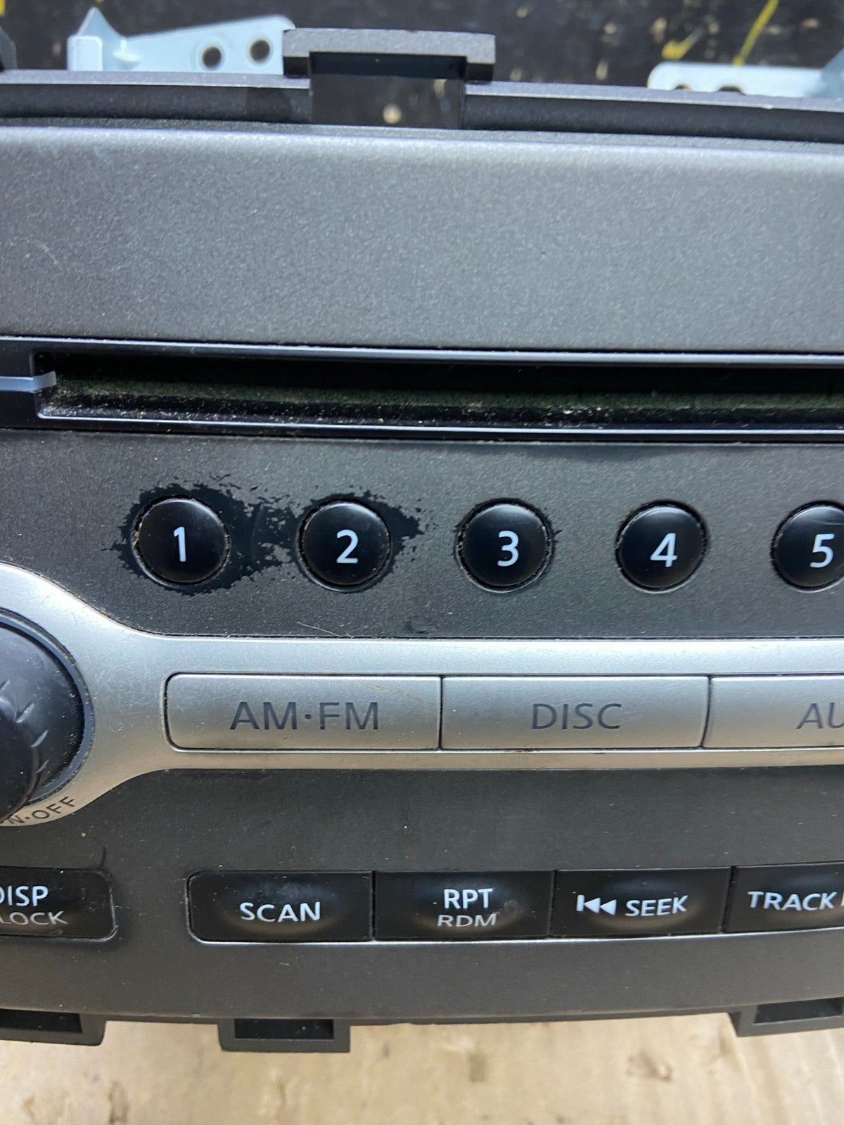 2011 - 2014 Nissan Murano AM FM Radio CD  Player Panel Oem X1851 DG1