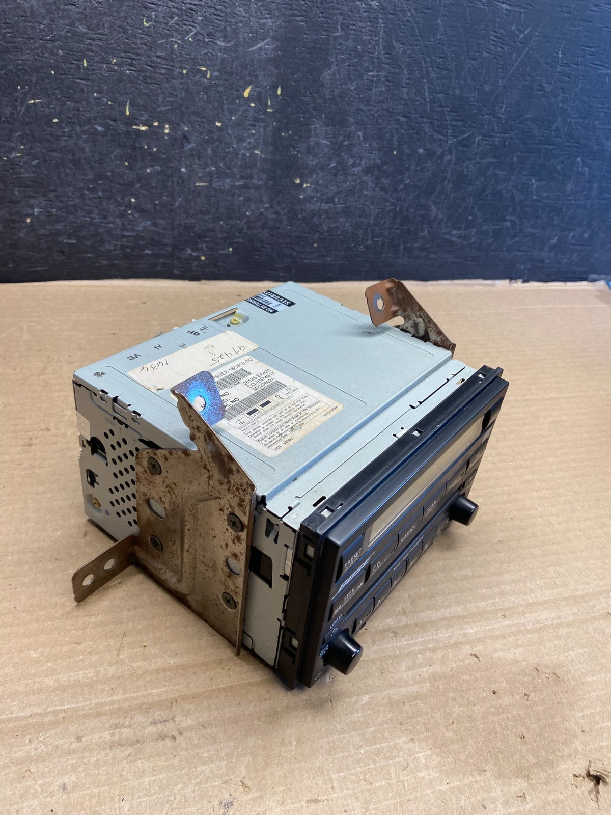 2005 2006 2007 Nissan Pathfinder Am Fm Cd Player Radio Receiver AH1511 DG1
