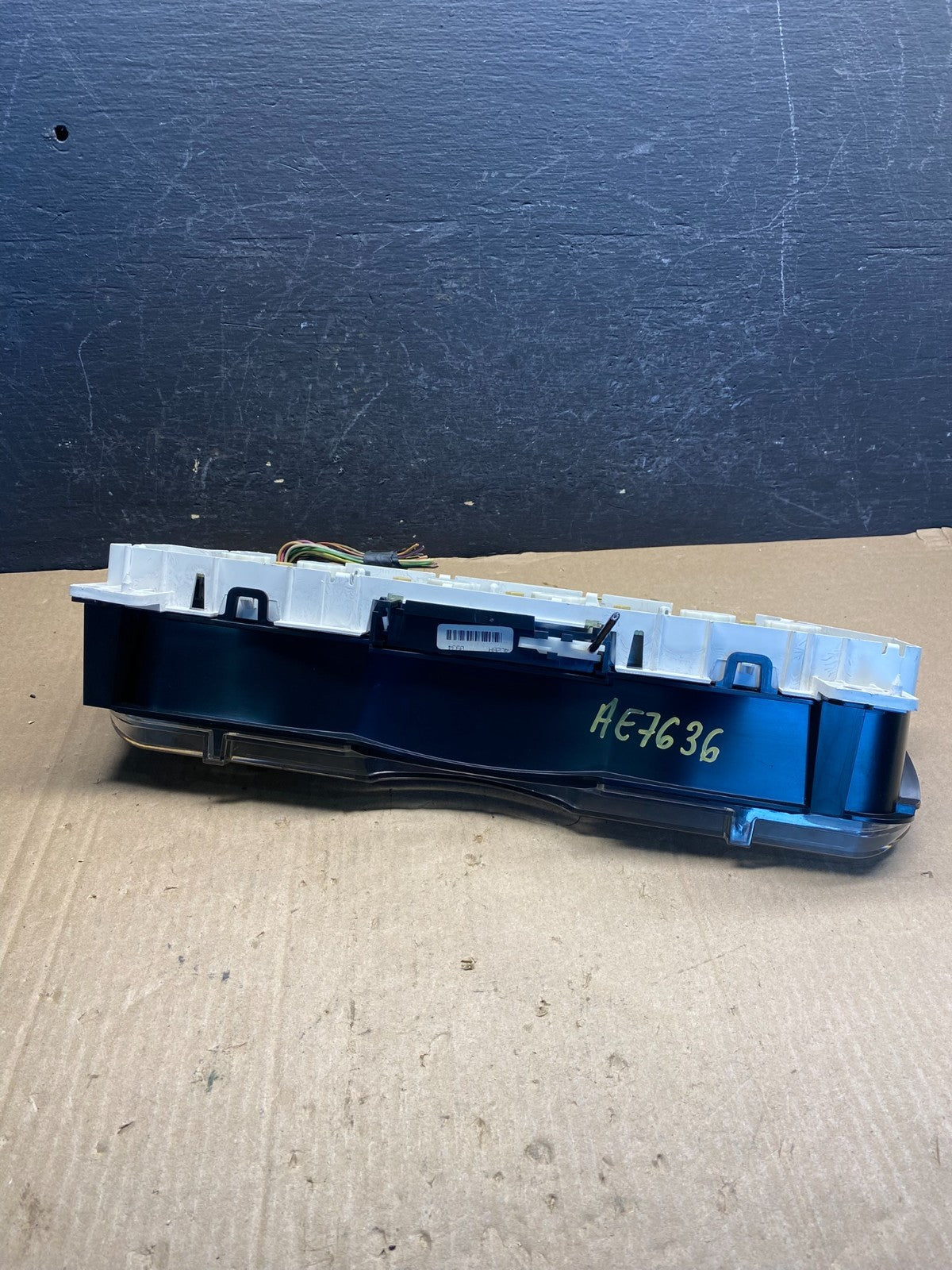 2004 to 2007 Ford E150 E250 E350 Gauge Speedometer Cluster ae7636 DG4