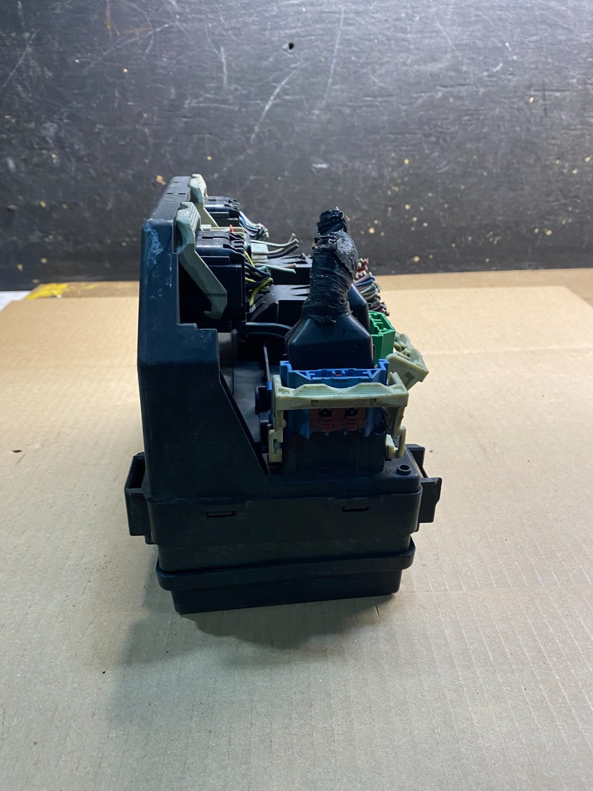 2007 Liberty Nitro TIPM Power Integrated Fuse Box Module Oem  Z5094 DG2