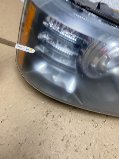 2010 to 2012 Land Rover Range Rover L322 Right Xenon Hid Headlight N3526 DW7