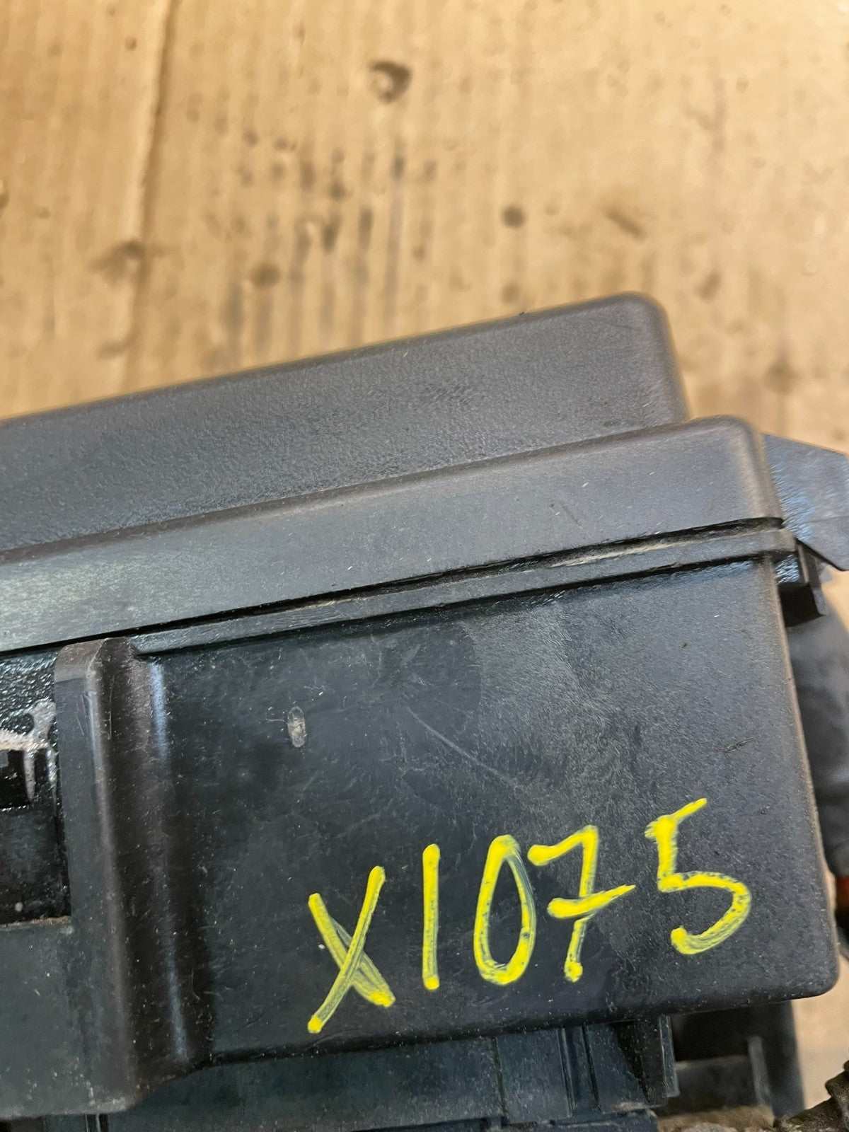 2007 Jeep Grand Cherokee Fuse Box Relay Panel OEM, X1075 DG8