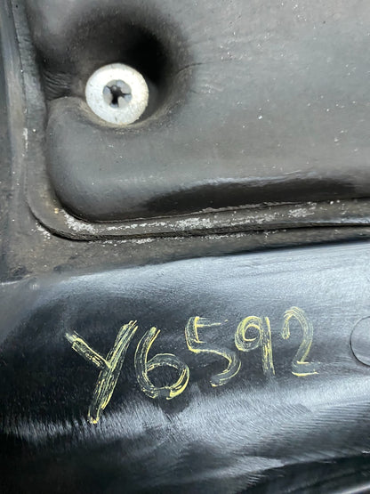 2006 to 2008 Kia Sedona V6 3.8L Engine Motor Cover Oem y6592 DG8