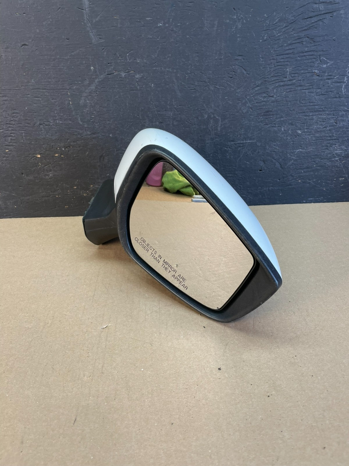 2015 to 2019 Nissan Versa Note Right Passenger RH View Door Mirror OE AE1098 DW2