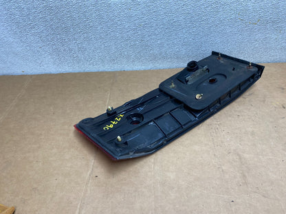 1999 2000 2001 Honda Odyssey Right Passenger RH Tail Light Inner OEM X2790 DW7