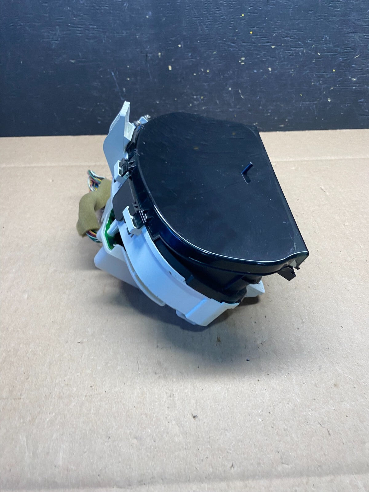 2000 to 2003 Lexus RX300 Speedometer Cluster Gauge O3606 DG OEM1