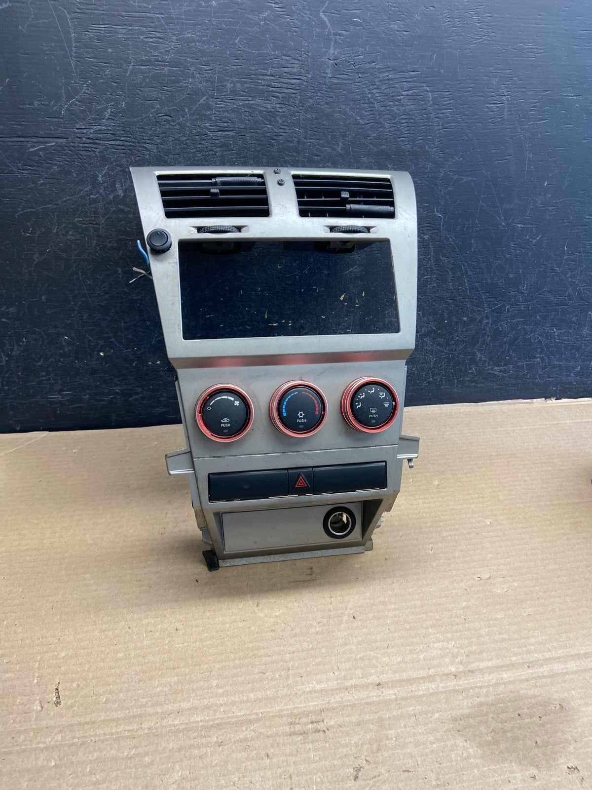 2008 2010 Dodge Avenger Center Dash A/C AC Climate Control Bezel Trim AH1444 DG0