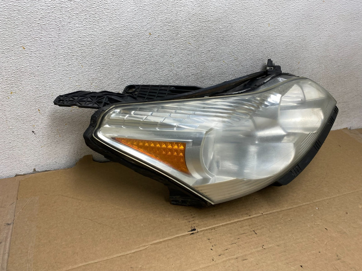 2009 to 2012 Chevrolet Traverse Right Passenger Halogen Headlight AH7788 DW1