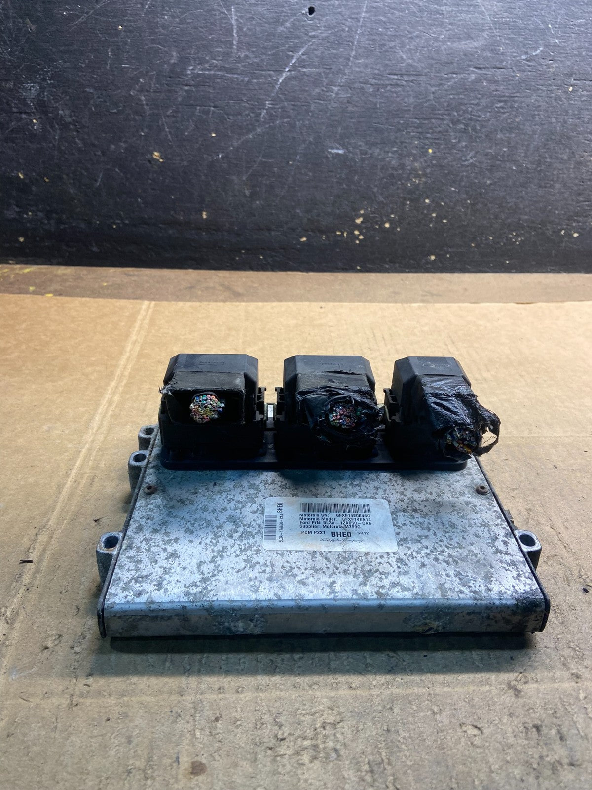 2005 Ford F-150 F150 5.4L Engine Control Unit ECU Computer Module Y4137 DG1