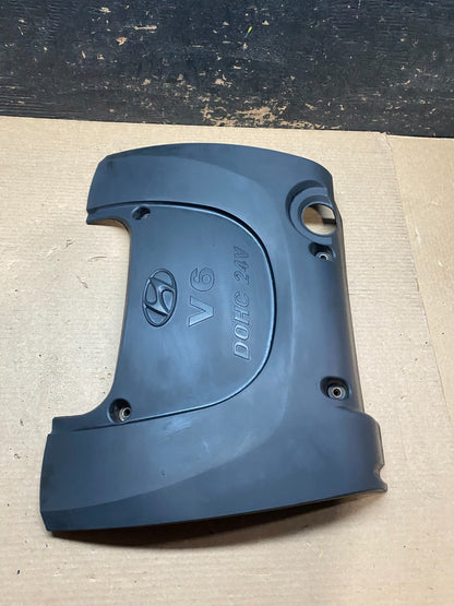 2002 to 2005 Hyundai Sonata 2.4L Engine Trim Cover Oem V7032 DG3