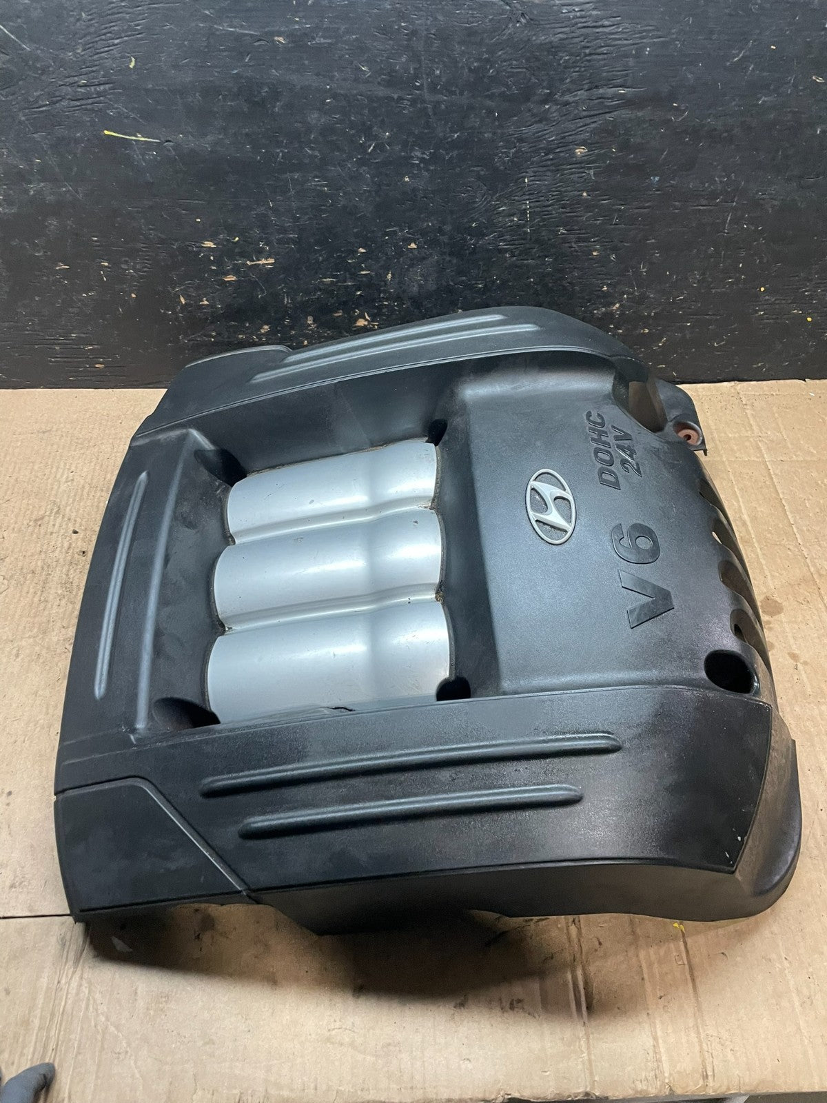 2001 - 2005 Hyundai Santa Fe 2.7L V6 Engine Motor Cover T0519 DG3