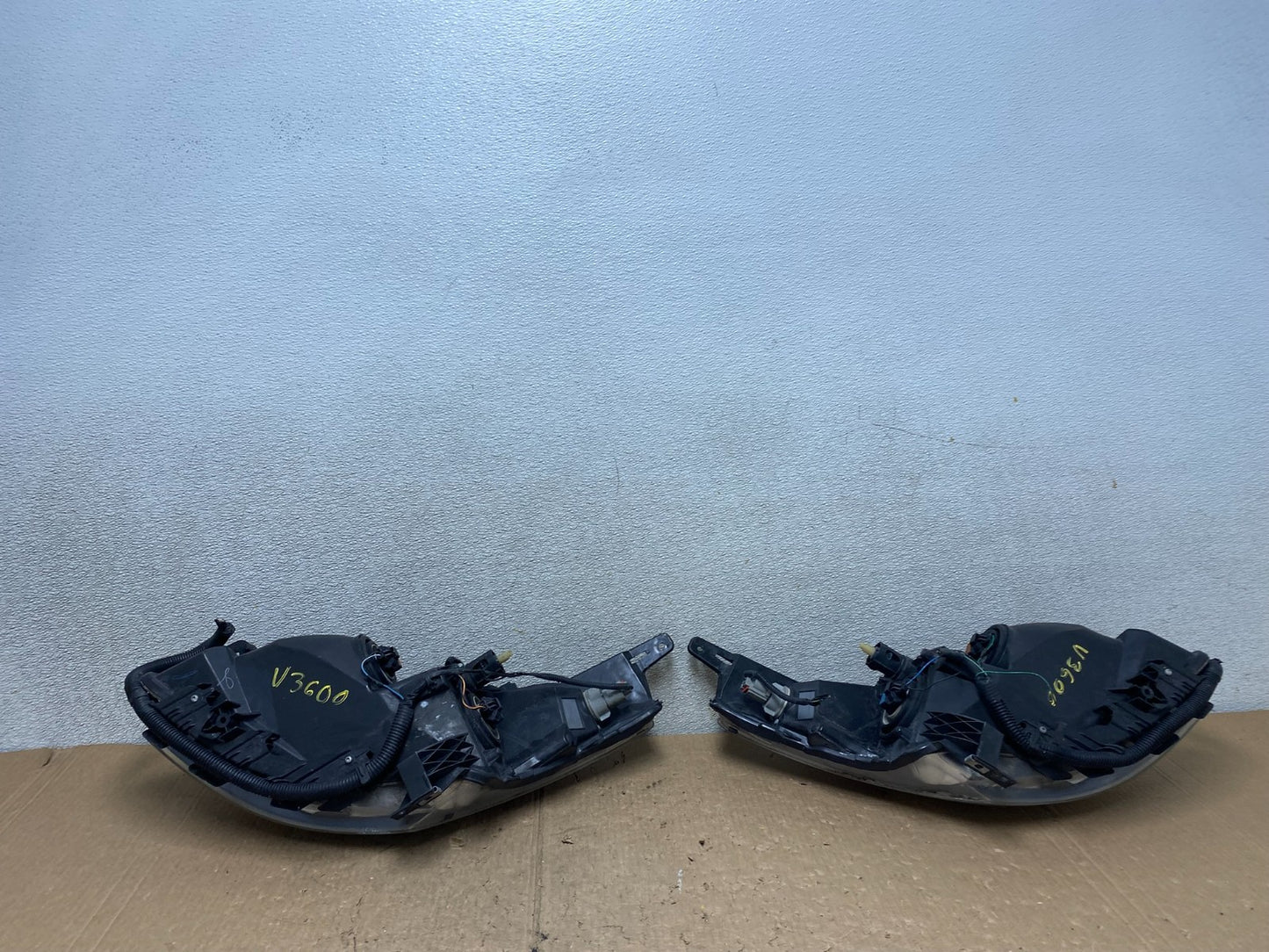 Sedan 2007 2008 2009 Nissan Altima Left+Right Set Headlights V3600 DW12