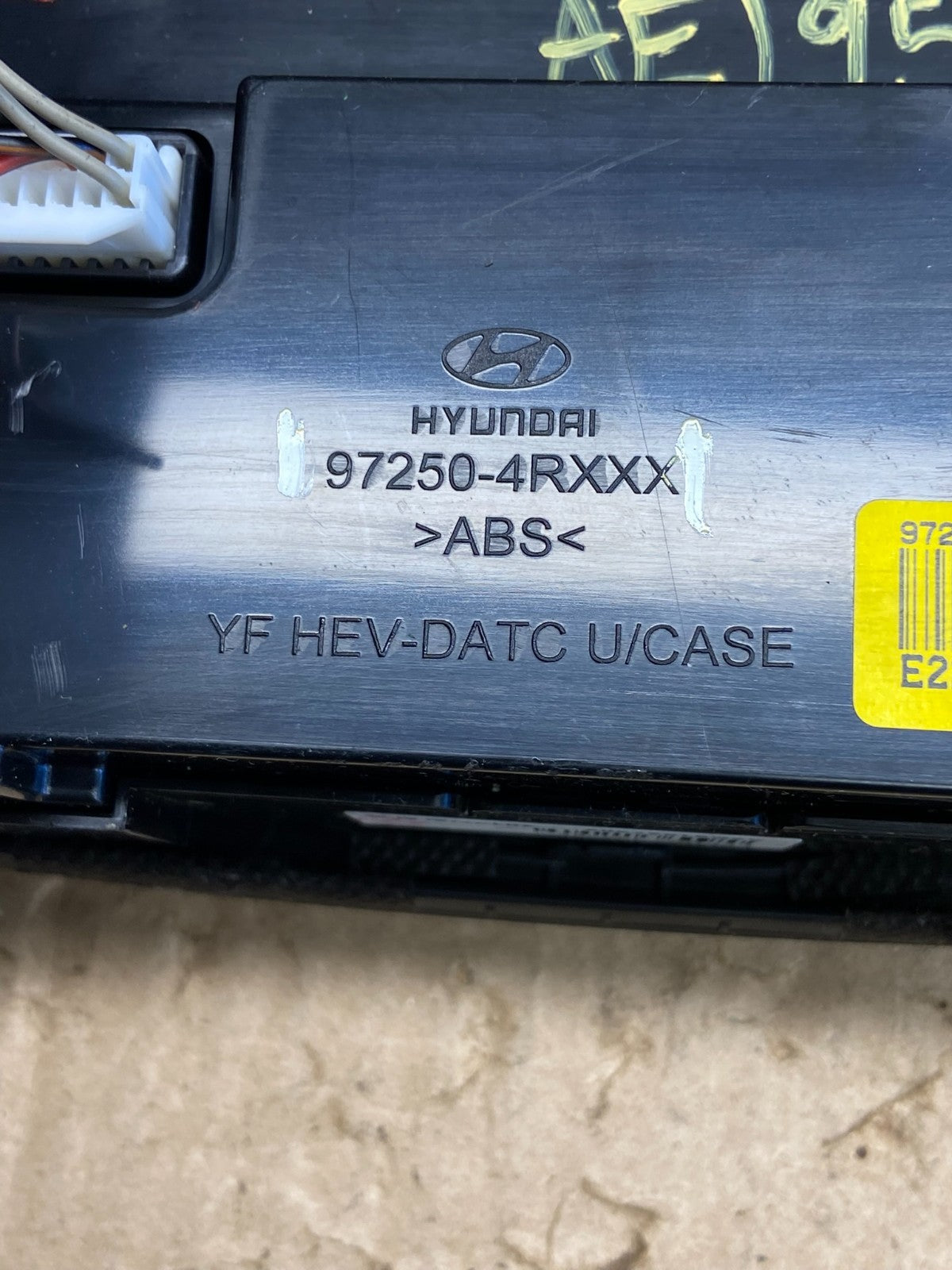 2011 - 2014 Hyundai Sonata Center Radio Climate Control Air Vent Bezel AE1954 DG6