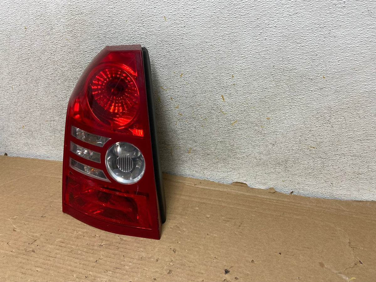 2008 2009 2010 Chrysler 300 Left Driver LH Side Tail Light AH8538 LK2