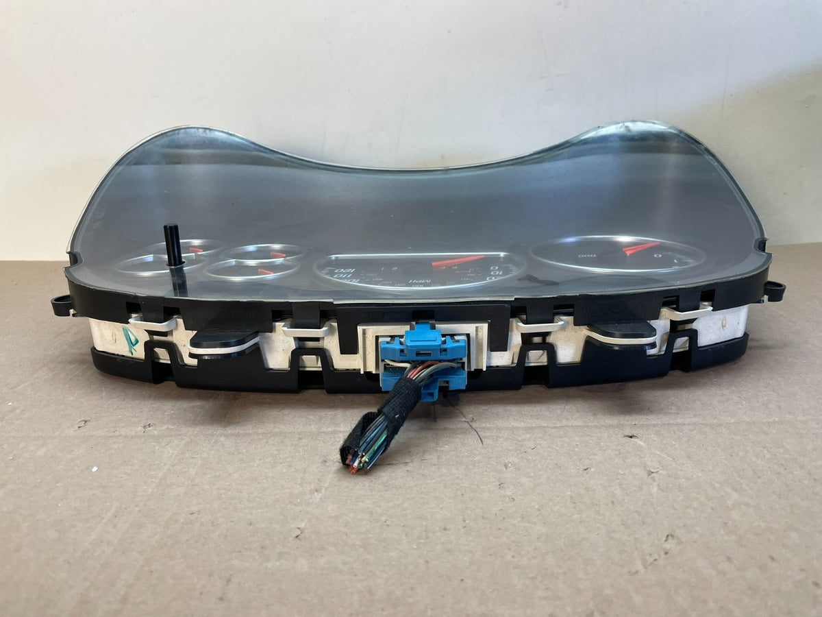 2006 - 2009 GMC Envoy Speedometer Cluster Gauge AJ0924 DW3