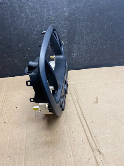 2005 to 2007 Toyota Sequoia AC Temp Heater Climate Control Bezel AD7115 DG3