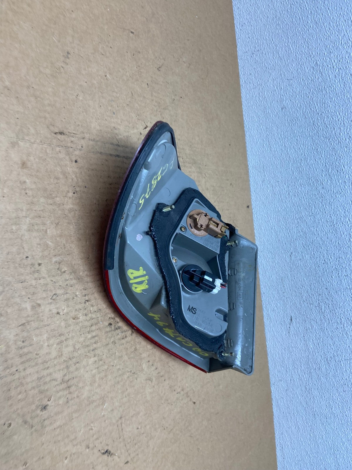 2000 - 2001 Infiniti i30 Right Passenger Rh Side Tail Light Oem AC2875 LK4