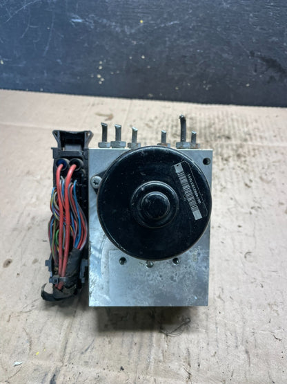 2002 to 2005 Mercedes CLK320 CLK500 ABS Anti Lock Brake Pump Q6178 DG5