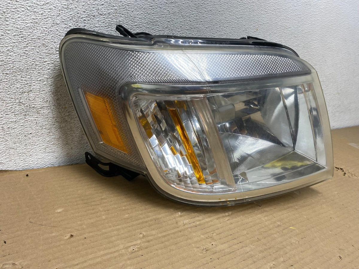 2008 to 2011 Mercury Mariner Right Passenger RH Side Halogen Headlight AG9341 DW1