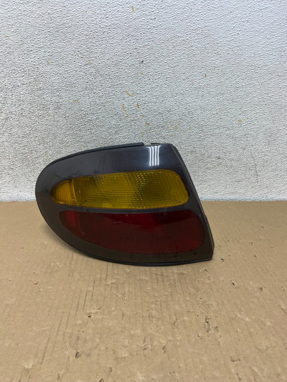 1996 to 1997 Ford Taurus Wagon Left Driver LH Side Tail Light AH2693 DG0