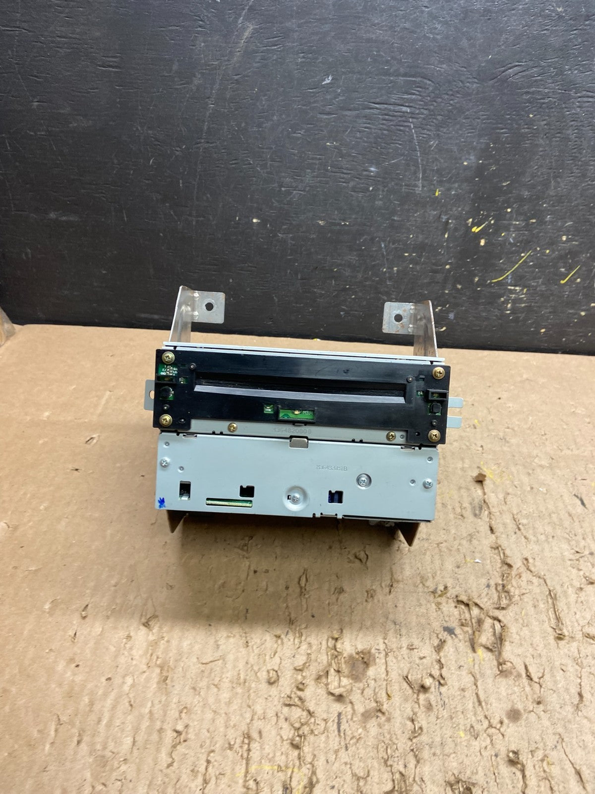 2006 - 2007 Nissan Pathfinder Radio AM/FM Receiver T8351 DG0