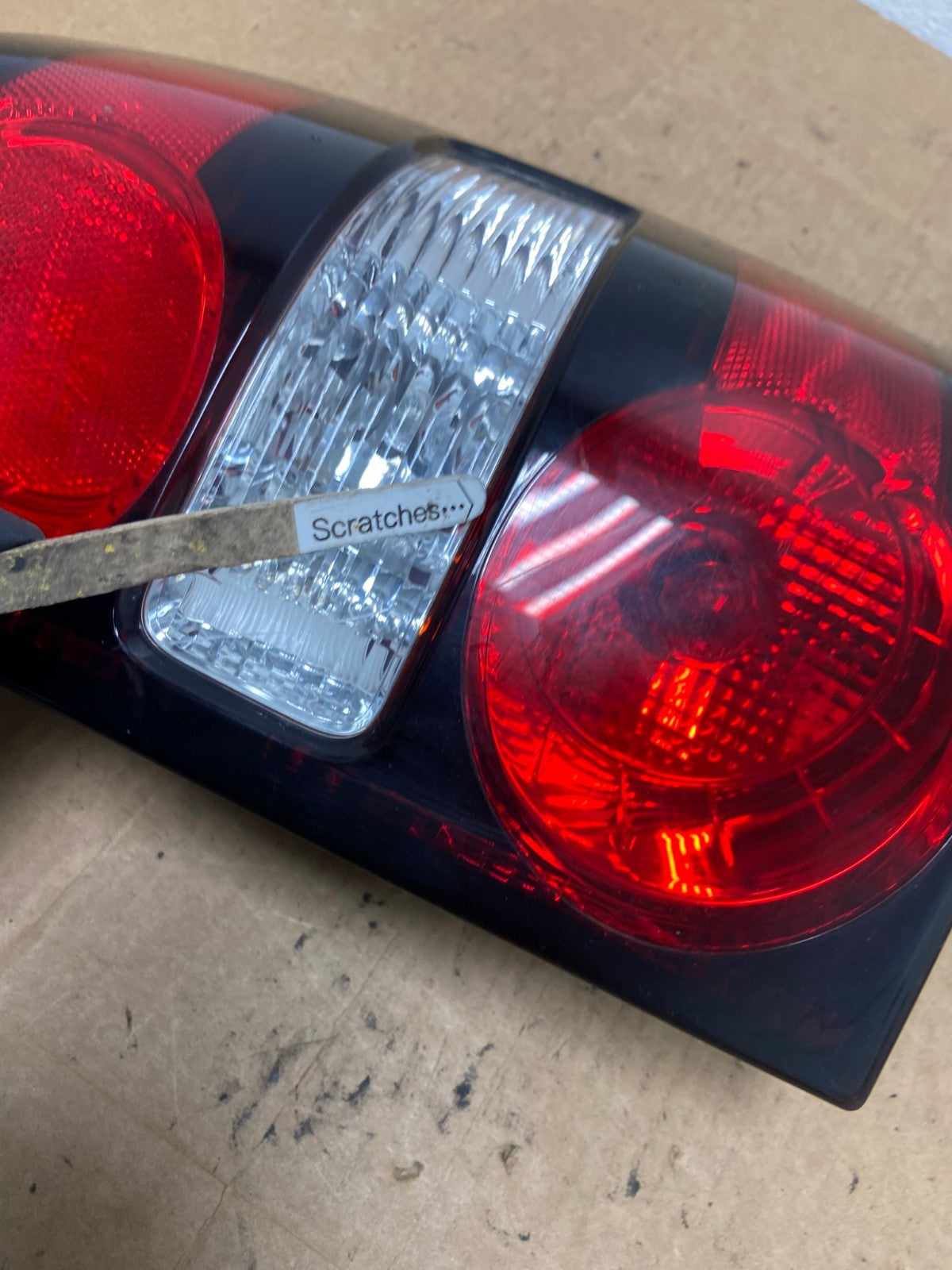 2006 to 2010 Ford Explorer Right Passenger Side Tail light AD4696 LK3