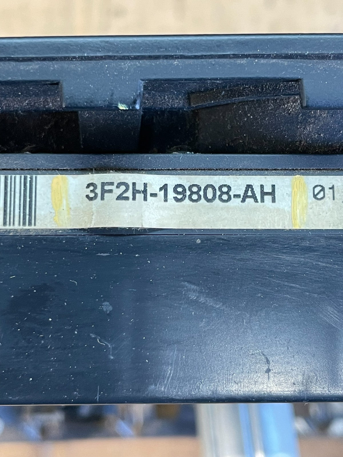 2004 to 2008 Ford F150 Radio Climate Dash Bezel Surround Black ac5241 DG9