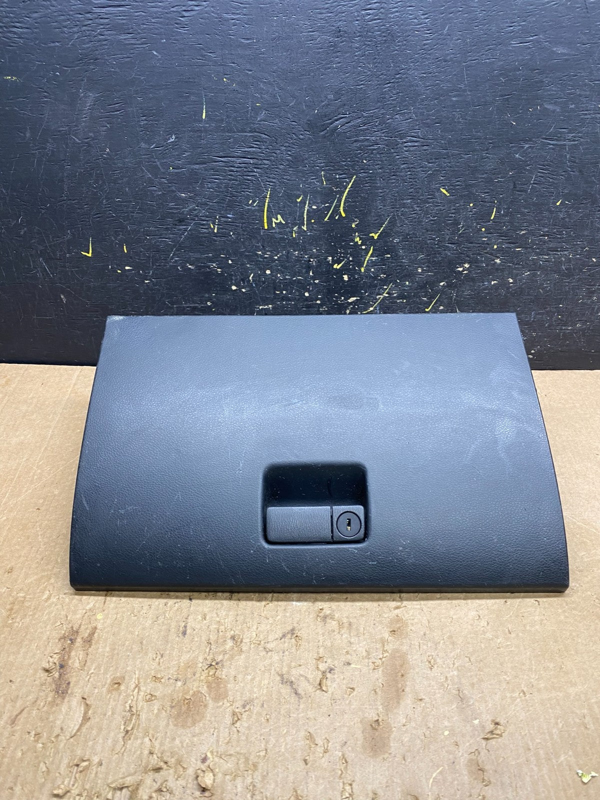 2006 to 2007 Infiniti G35 Glove Box Z71610