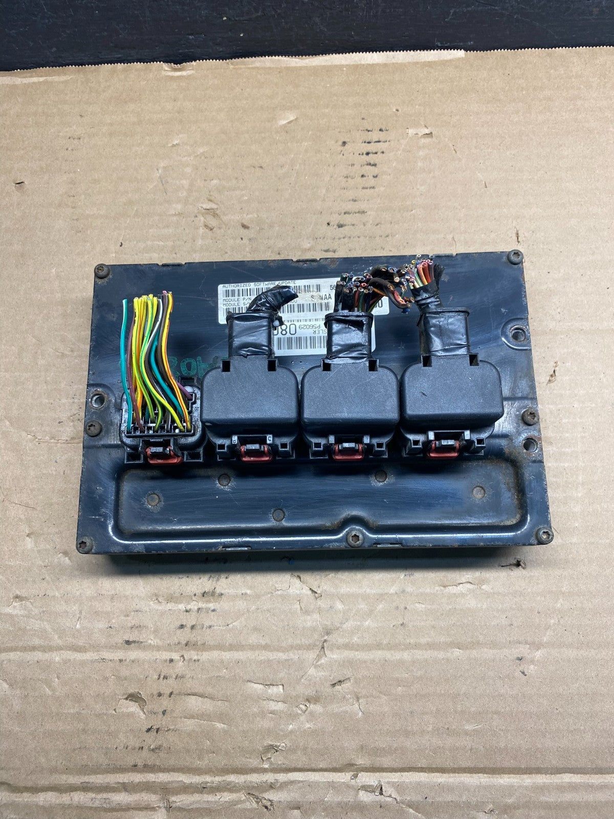 2005 Dodge Durango 4.7 Engine Contol Module Computer ECM ECU AD7624 DG0