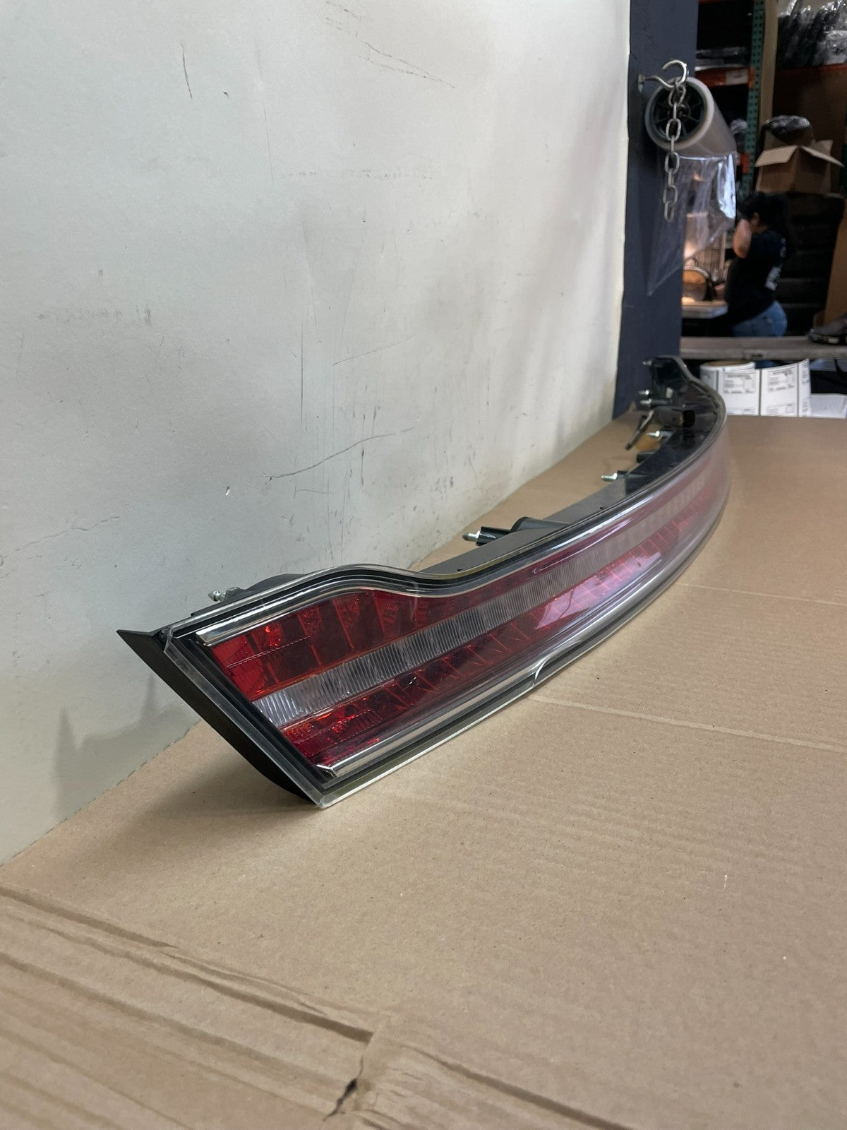 2013-2019 Lincoln MKZ Rear Center Trunk Tailgate Tail Light ag7712 DG2