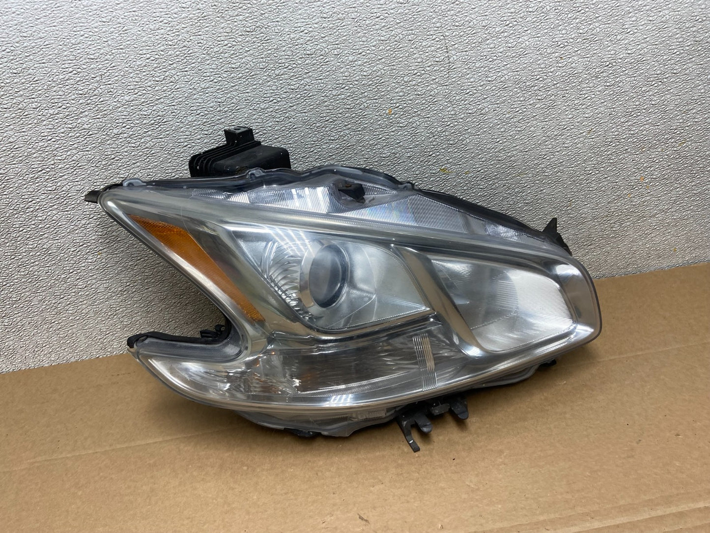 Halogen 2009-2014 Nissan Maxima Right Passenger Headlight AB3456 DW0