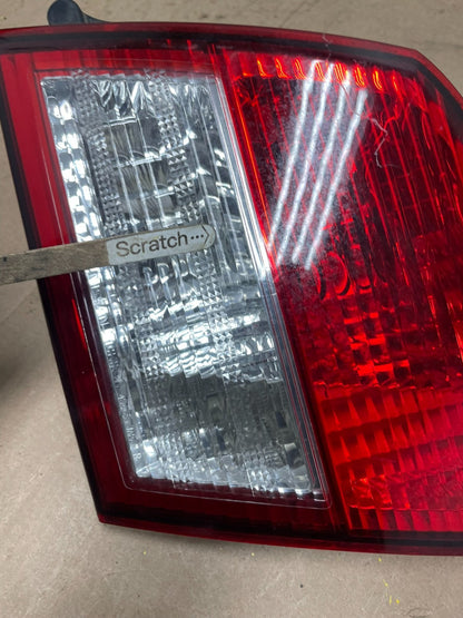 2002-2004 Infiniti i35 Inner Right Passenger Rh Side Tail Light Q4507 DW4
