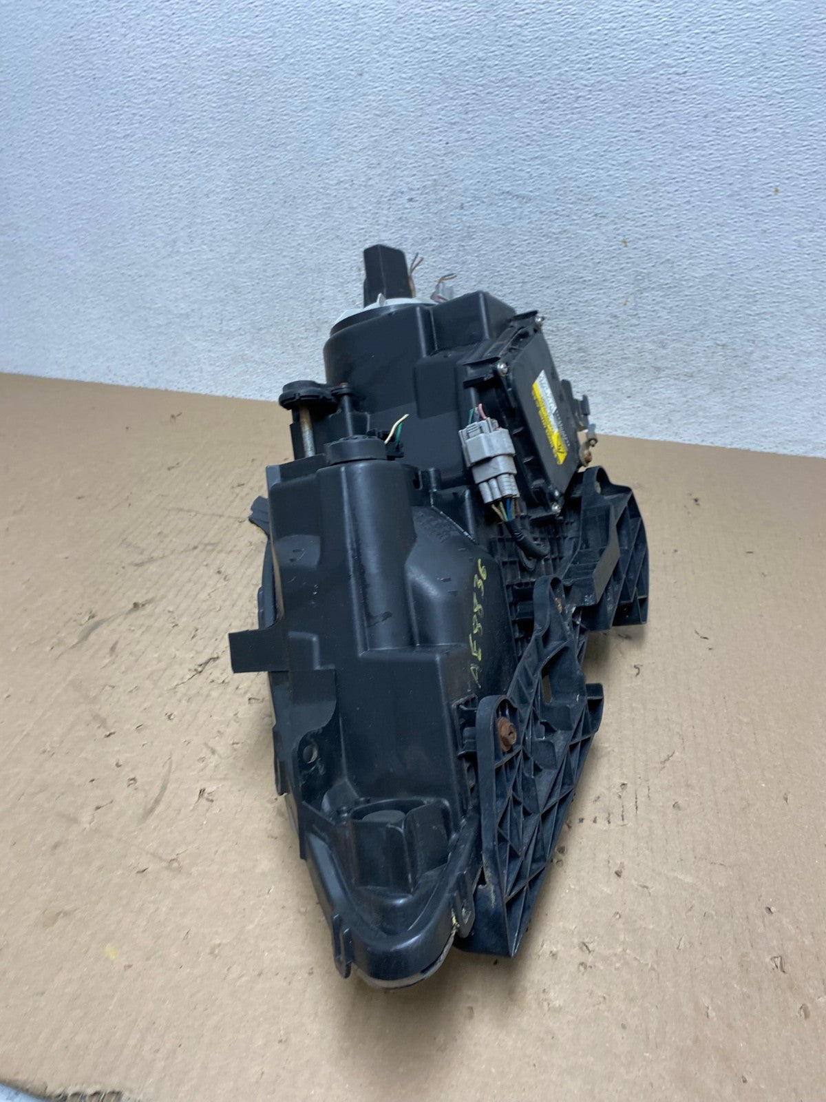 2007 2008 2009 Lexus ES350 Right Passenger RH HID Xenon Headlight AE8836 LK12